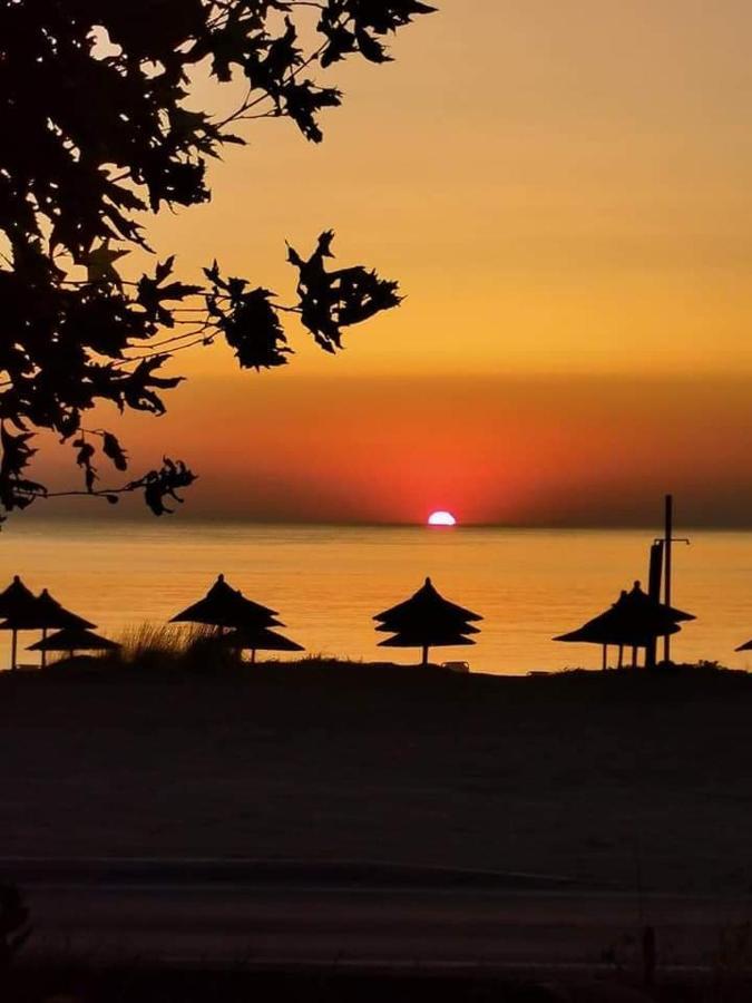 Isalos Velika  Esterno foto