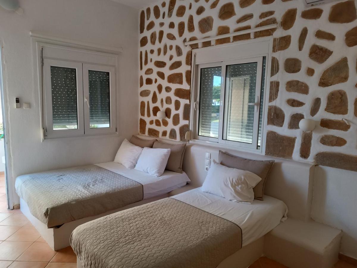 Isalos Velika  Esterno foto